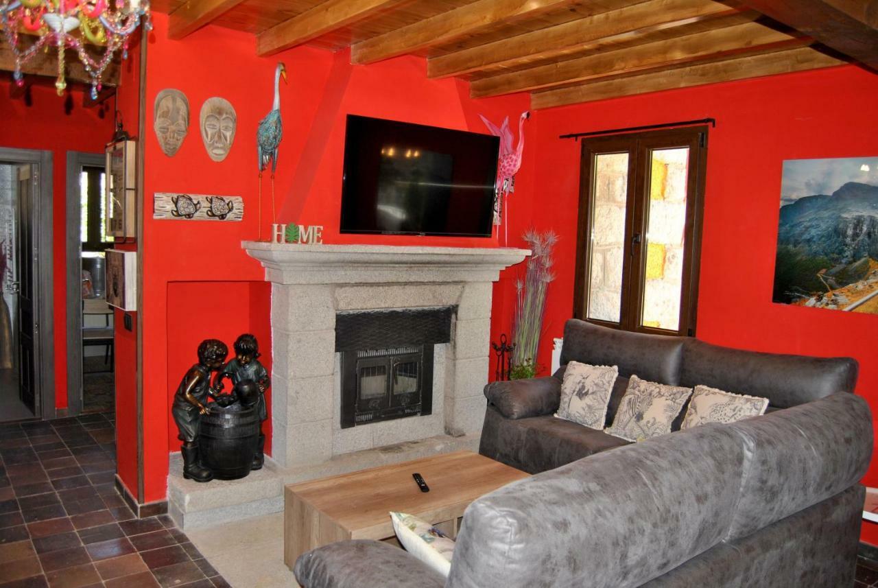 Complejo Casas Rurales Mansiones Y Villas Deluxe Collado Mediano Exteriér fotografie