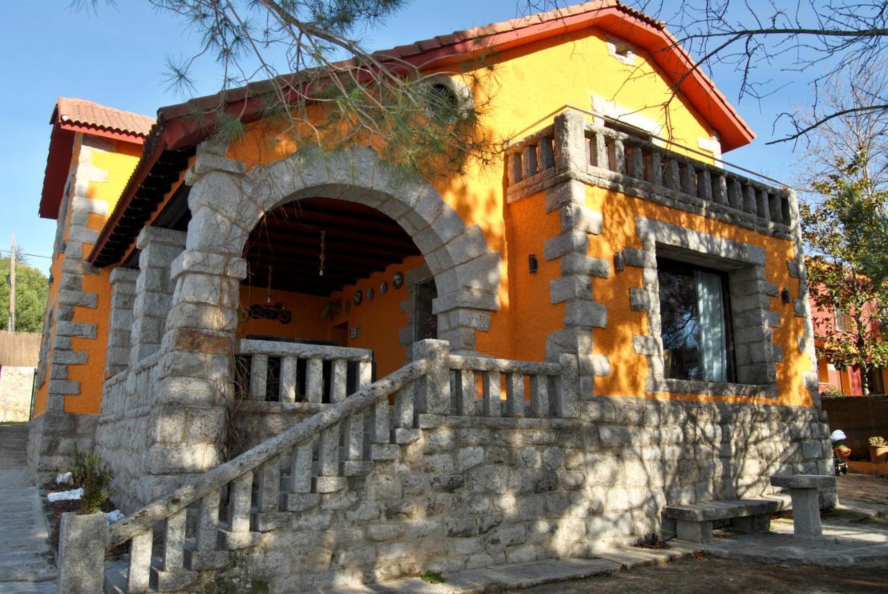 Complejo Casas Rurales Mansiones Y Villas Deluxe Collado Mediano Exteriér fotografie