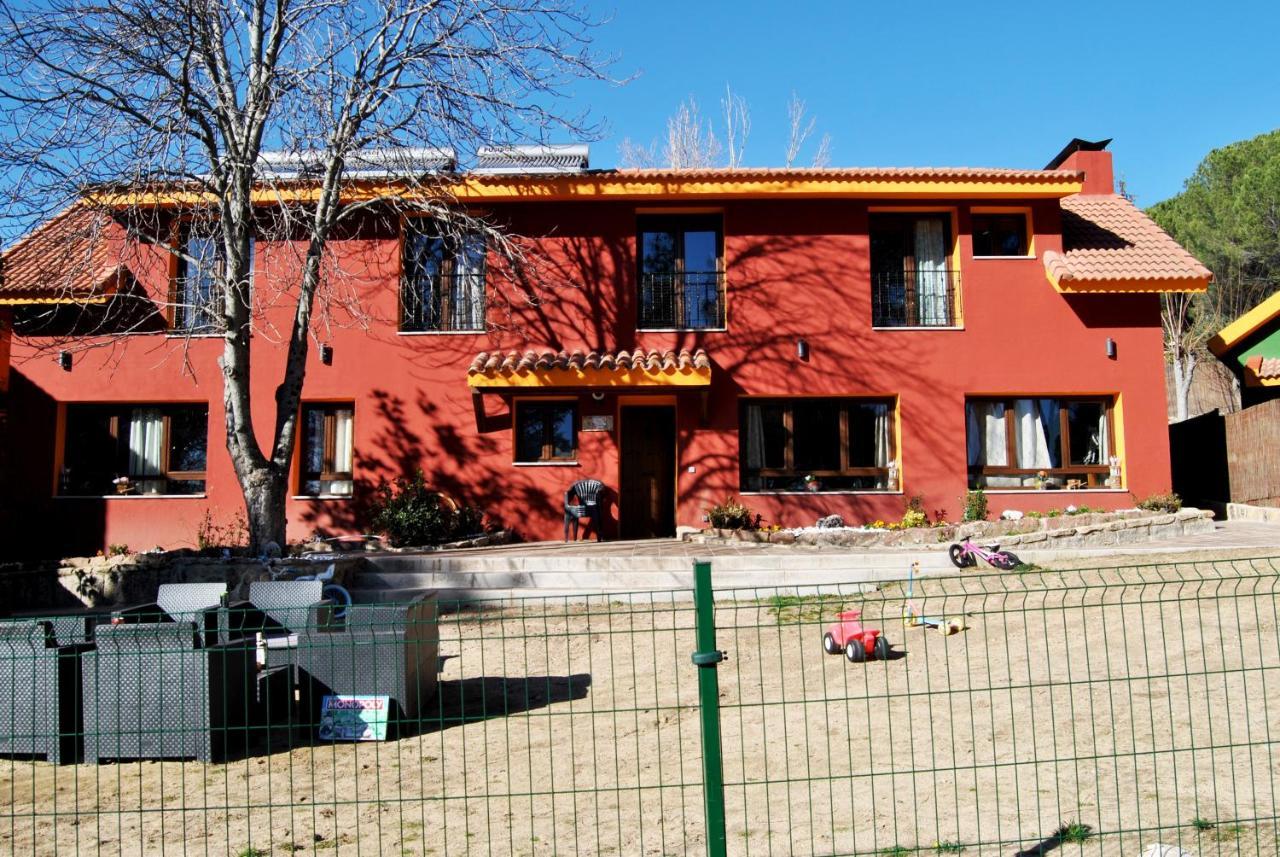 Complejo Casas Rurales Mansiones Y Villas Deluxe Collado Mediano Exteriér fotografie
